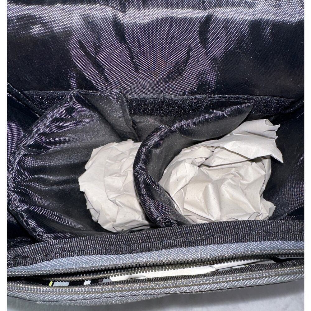 Eddie Bauer Gray and Black SLR Camera Bag New With Tags - Picture 5 of 11